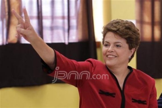 Akhirnya, Brazil Punya Presiden Perempuan - JPNN.COM