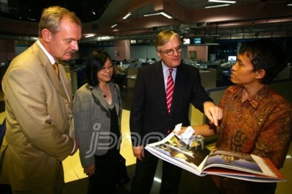 Dubes Belanda Kunjungi Jawa Pos - JPNN.COM