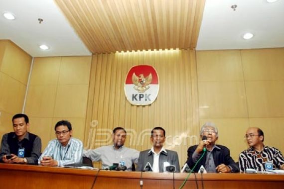 Tim Investigasi Sesalkan Sikap Mahfud MD - JPNN.COM