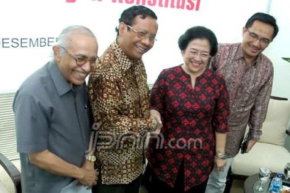 Mega: Amandemen Jangan jadi Uji Coba - JPNN.COM