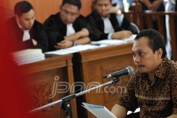 Gayus Merasa Hanya Bagian Kecil Mafia - JPNN.COM