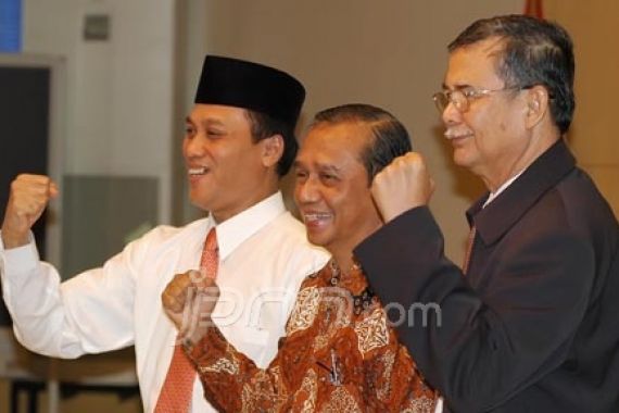 KPK Siap Ladeni Politisi Senayan - JPNN.COM