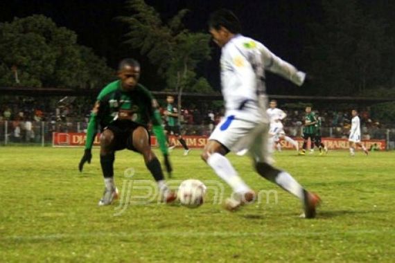 Ada yang Tak Beres di Persib - JPNN.COM