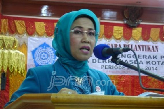 Vita Gamawan Fauzi, Peran Penting Perempuan - JPNN.COM