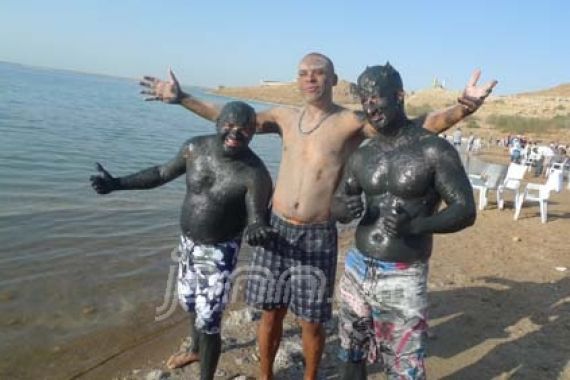 Menikmati Laut Mati, Wisata Kesehatan yang Jadi Magnet Jordania - JPNN.COM