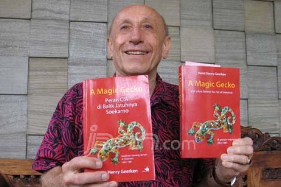 Horst Henry Geerken, Ungkap Kedekatannya dengan Soekarno lewat Buku A Magic Gecko - JPNN.COM