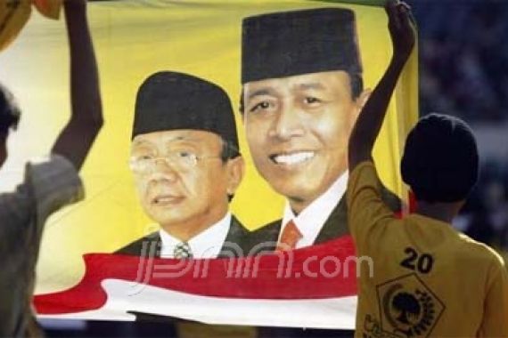 Suap Pemilihan DGS BI untuk Kampanye Capres Golkar - JPNN.COM