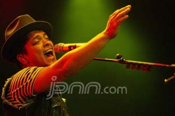 Bruno Mars Bius Istora - JPNN.COM