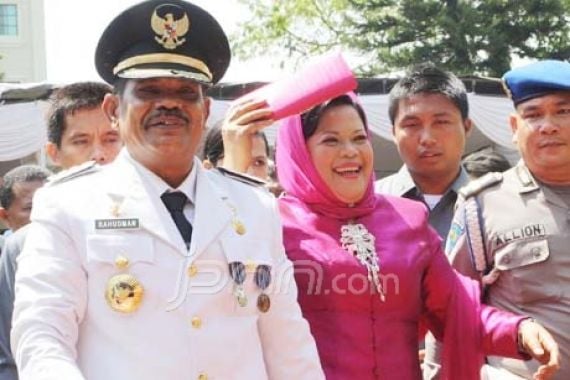 Dituduh Selingkuhi Istri Wali Kota, PNS Dianiaya hingga Babak Belur - JPNN.COM