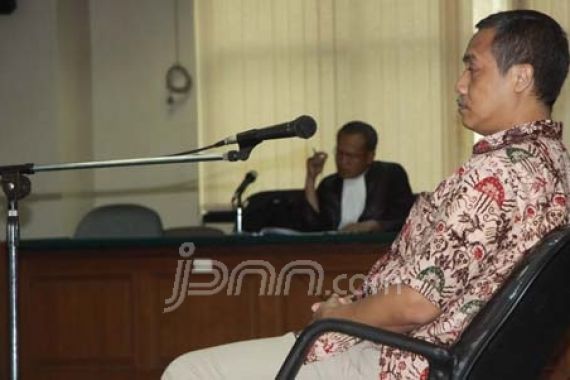 Ary Muladi Divonis 5 Tahun Penjara - JPNN.COM