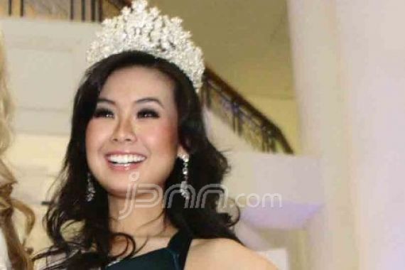 Sandra Angelia, Keluarga Romantis - JPNN.COM