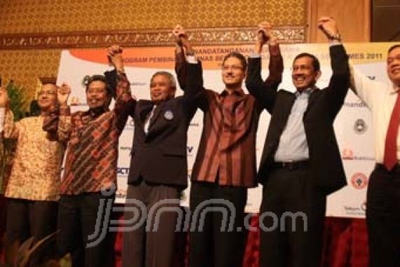 BUMN Dukung Program Pembinaan Timnas - JPNN.COM