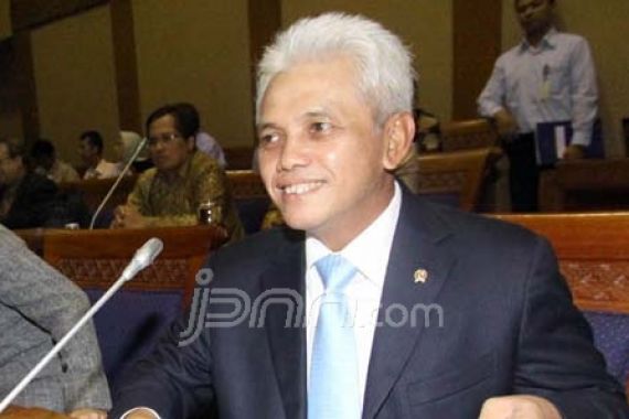 PAN Pilih Usung Hatta Sebagai Capres 2014 - JPNN.COM