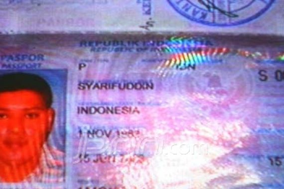 Nazaruddin Ceroboh Karena Paspor - JPNN.COM