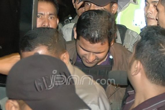 Nazaruddin Gunakan Rompi Anti Peluru ke KPK - JPNN.COM