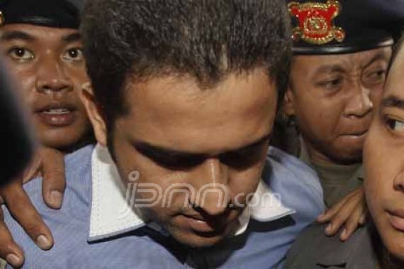 Pilih Diam, Jasin Anggap Nazaruddin Tantang KPK - JPNN.COM