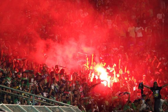 Bonek Ancam Perusuh Persebaya - JPNN.COM