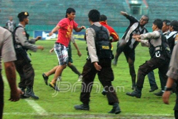 Keluhkan Konsep Penyegaran Wasit - JPNN.COM