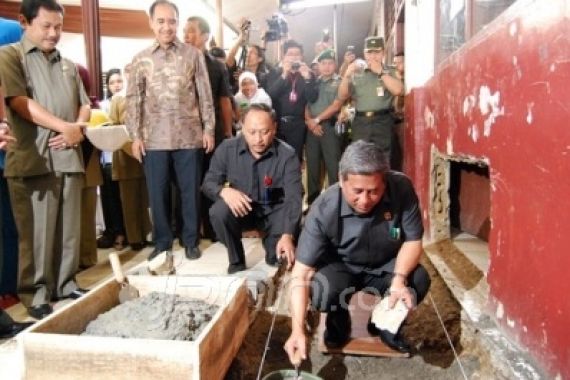 Program Penuntasan Rehabilitasi Sekolah Dimulai - JPNN.COM