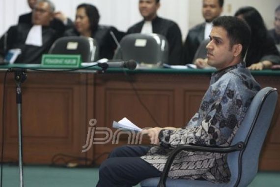 Nazar Hanya Didakwa Terima Suap Rp 4,6 Miliar - JPNN.COM