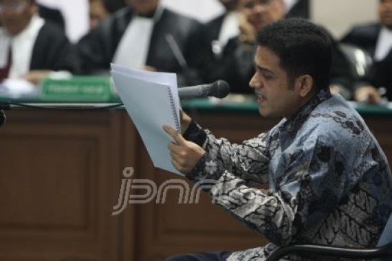 Nazaruddin Tuding Penyidik KPK Tutupi Pertemuan Cikeas - JPNN.COM