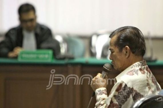 Dakwaan Suap Terbukti, Mantan Bupati Nisel Kena 2,5 Tahun Bui - JPNN.COM