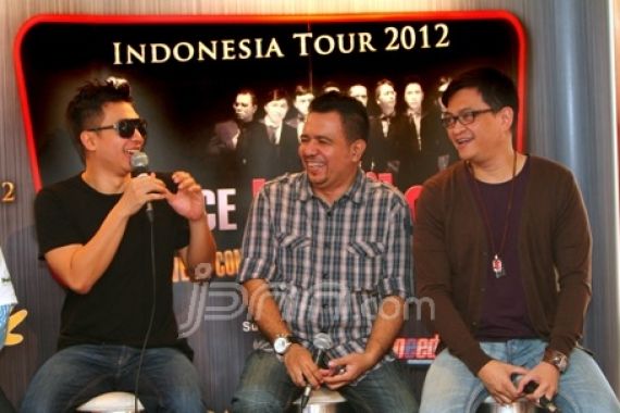 Kahitna Tur Bareng Rick Price - JPNN.COM