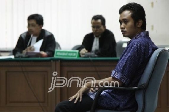 Kas Dikorupsi, Pejabat KPK Tombok Dengan Uang Pribadi - JPNN.COM