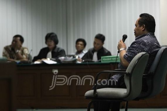 Kawan Dekat Tamsil Diplot Garap Proyek PPID - JPNN.COM