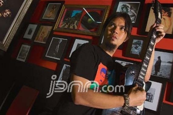 Ahmad Dani, Bersyukur Dapat Warisan dari Ayah - JPNN.COM