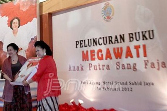 Pengalaman Hidup Megawati Dibukukan - JPNN.COM