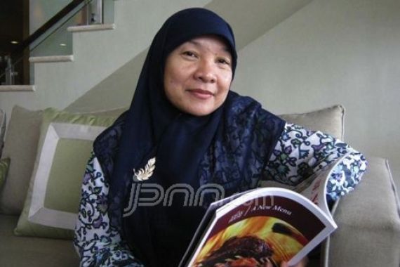 Kiprah Lilis Mariani, Perempuan Ahli Roket Indonesia - JPNN.COM