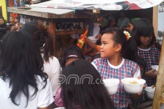 Jokowi Programkan Sertifikasi Bakso Sehat - JPNN.COM