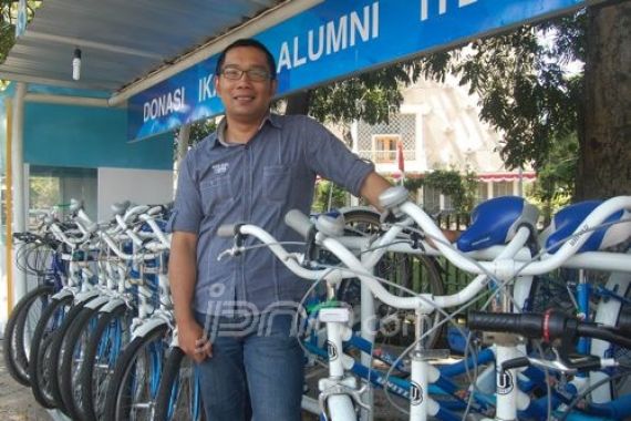 Ridwan Kamil, Arsitek Penggerak Kultur Bersepeda di Bandung - JPNN.COM