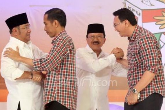 Fauzi atau Jokowi? - JPNN.COM