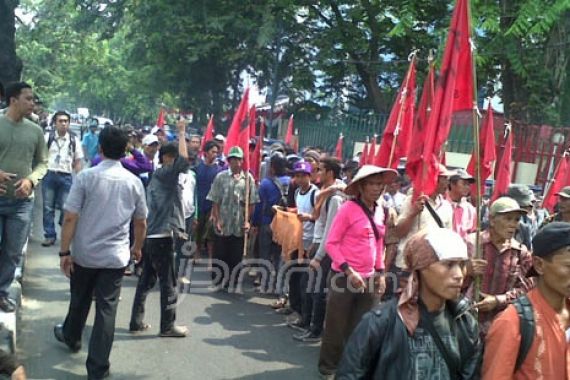 HUT Agraria, Ribuan Petani Demo BPN - JPNN.COM