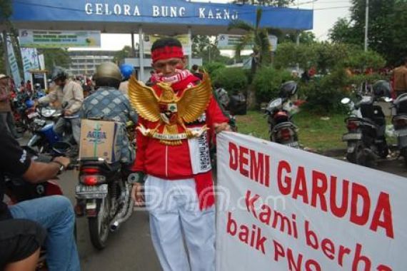 Diisukan Mundur, Todung Hadiri Rapat Penyatuan Timnas - JPNN.COM