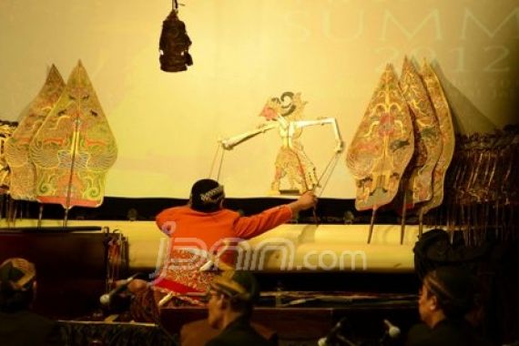 Wayang Summit, Wapres Dipukau Dalang Canggih - JPNN.COM