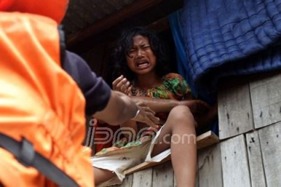 2.425 Rumah Terendam Banjir di Jakarta - JPNN.COM