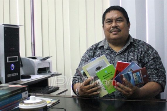 Khawatir Bahasa Etnik Punah, LIPI Terbitkan Kamus Bahasa Minoritas - JPNN.COM