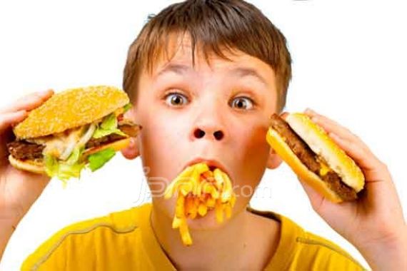 Junk Food Bisa Sebabkan Asma Pada Anak - JPNN.COM