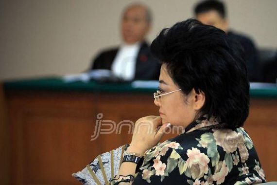 Hartati Nilai Tuntutan 5 Tahun Penjara tak Realistis - JPNN.COM