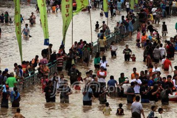 BNPB : Malam Ini Air Banjir Naik Lagi - JPNN.COM