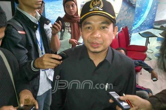 Politisi PKS Seminggu Tak Ngantor demi Korban Banjir - JPNN.COM