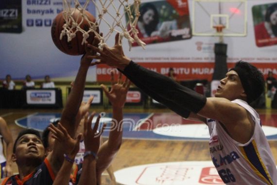 Galank Nyaman Sendirian Sebagai Top Rebounder - JPNN.COM