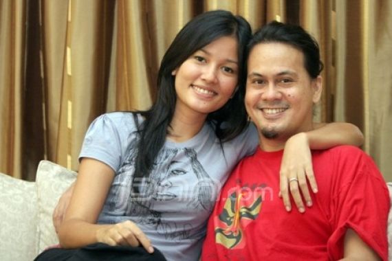 Titi Sjuman Resmi Berstatus Janda - JPNN.COM