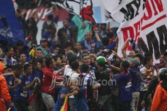 Gol El Loco Khusus Buat Aremania - JPNN.COM