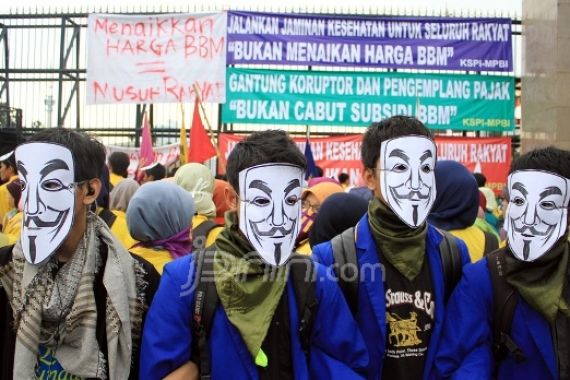 Jokowi Nilai BLSM Tidak Mendidik - JPNN.COM