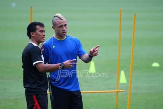 Radja Nainggolan Ingin Dalami Budaya Batak - JPNN.COM