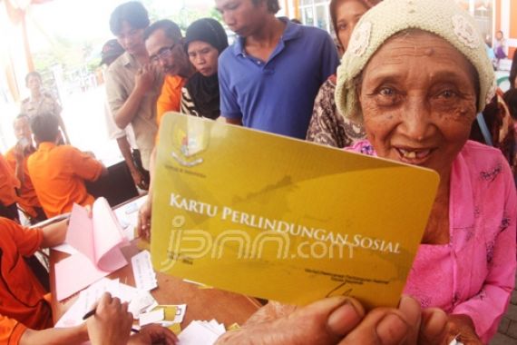 Dukung Kandidat Lain, Kartu BLSM Ditahan - JPNN.COM